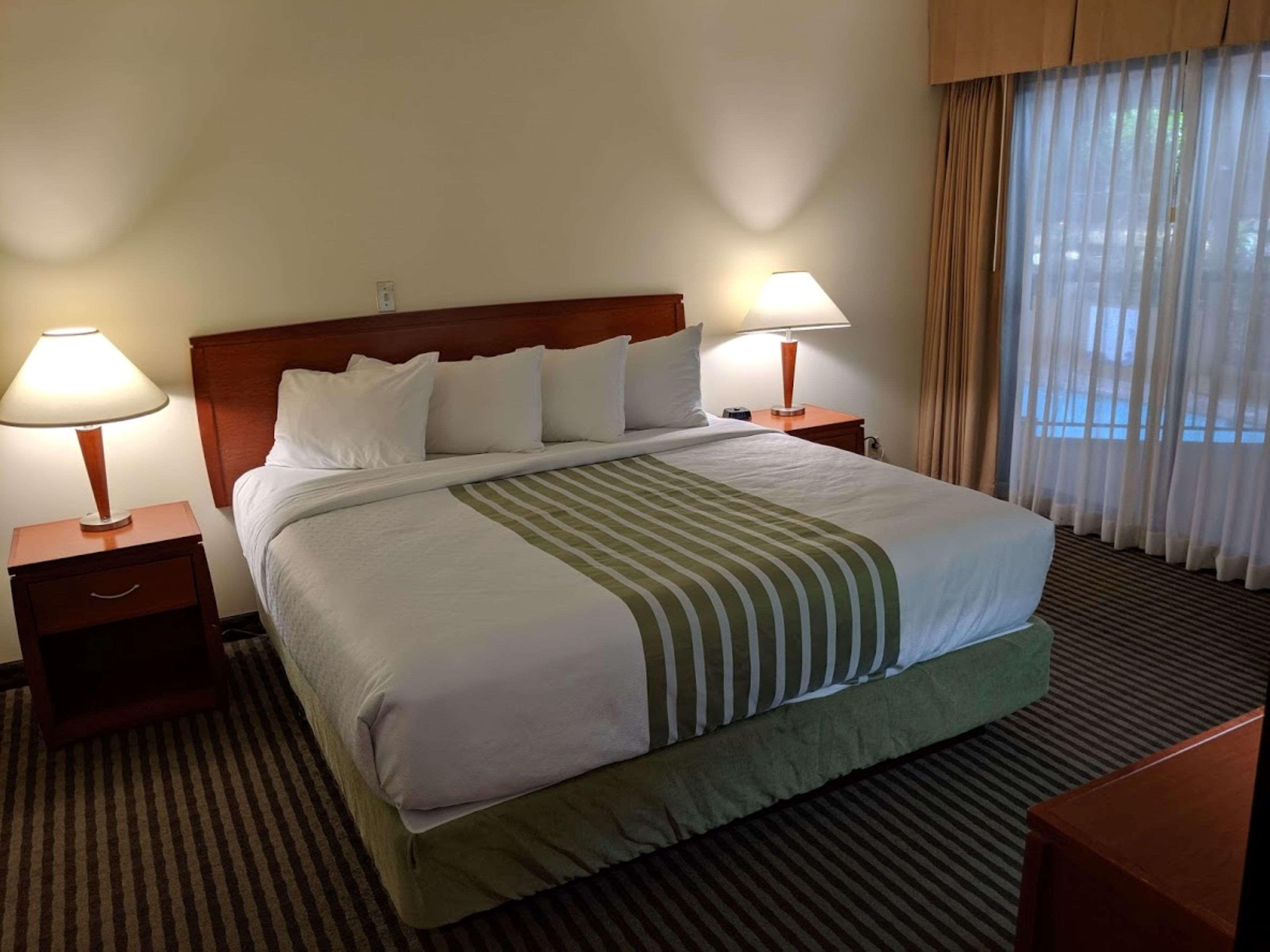 เบสต์ เวสเทิร์น พรีเมียร์ แอชตัน สวีท-วิลโลว์บรูก Hotel ฮูสตัน ภายนอก รูปภาพ
